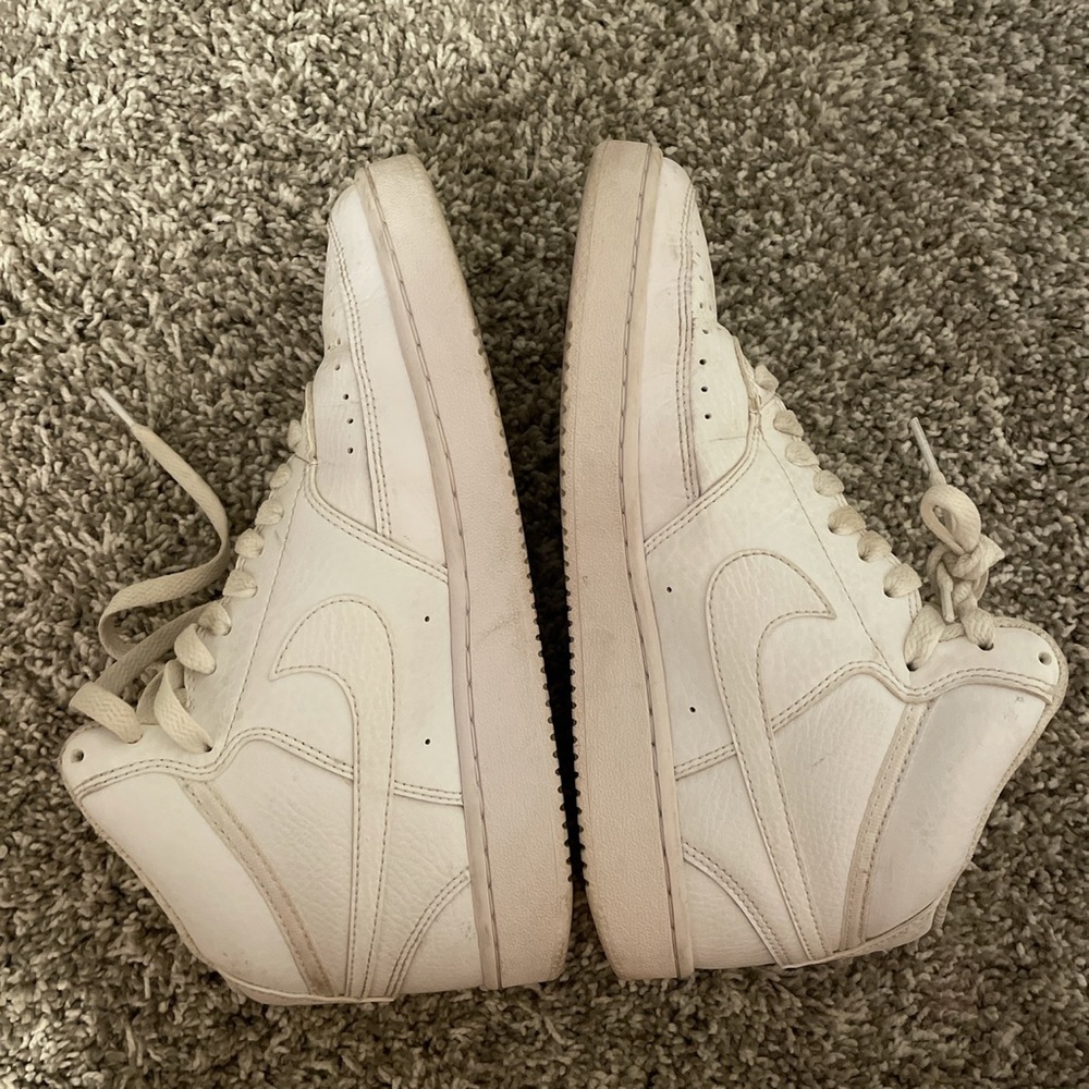 Nike women’s High top sneakers